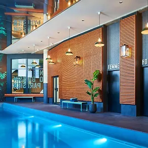 **** Hotel Novotel Gare De Lyon Francja
