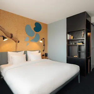 *** Hotell Conscious The Tire Station Nederländerna