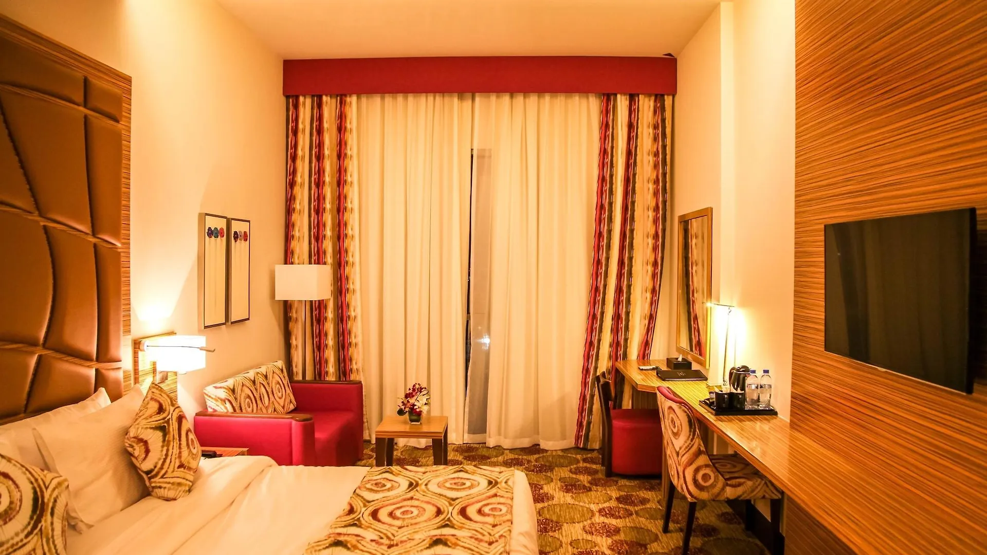 ****  Best Western Plus Pearl Creek Hotel Dubaj Egyesült Arab Emírségek